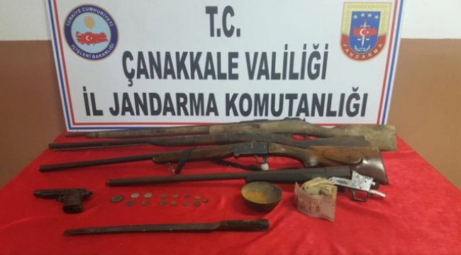 Tarihi Eserleri Okulun Kazan Dairesinde Sakladılar
