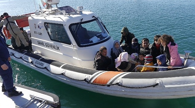 Çanakkale’de 17 kaçak göçmen yakalandı