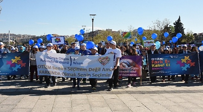 Çanakkale’de otizm farkındalık yürüyüşü