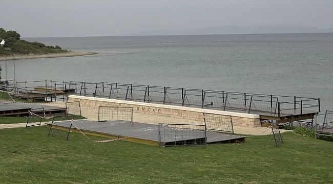 Çanakkale Kara Savaşları'nın 103.yılı tören hazırlıkları sürüyor.