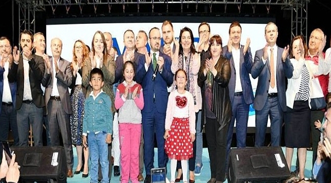 AK Partili Turan: “AK Parti en çok bu boğaza, Çanakkale’ye yakışır”