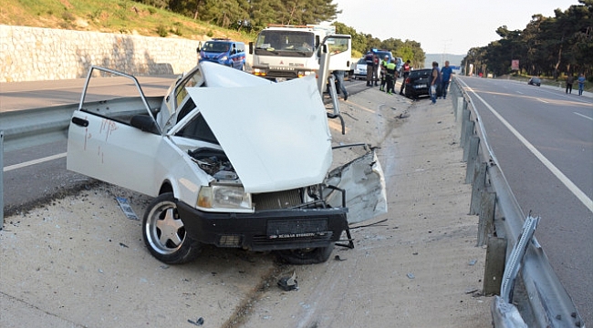 Çanakkale'de Trafik Kazası: 7 Yaralı