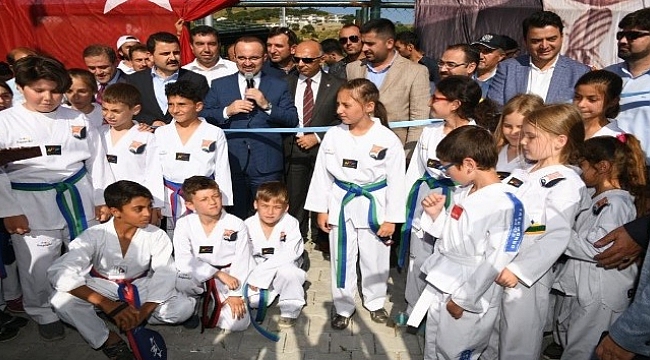 AK Parti Grup Başkanvekili Turan, Gökçeada’da