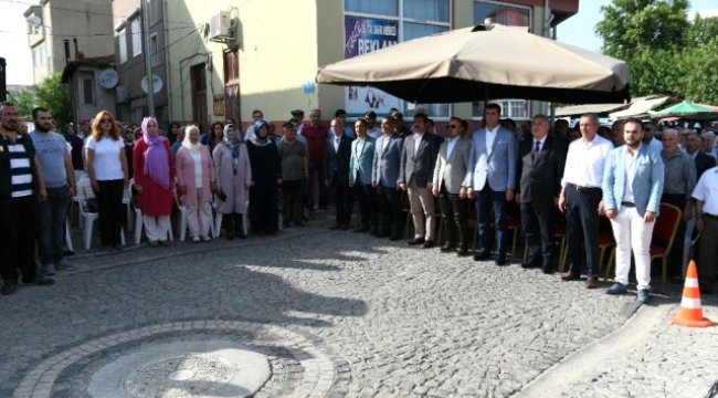 Bayramiç'te Onarımı Tamamlanan Taşköprü Camii İbadete Açıldı