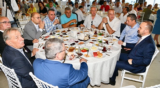 ÇTSO, ÇANAKKKALE MİLLETVEKİLİ BÜLENT TURAN'IN MESLEK KURULUŞLARI İLE TOPLANTISINA KATILDI.