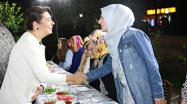 DURMADAN YORULMADAN ÇALIŞIYOR