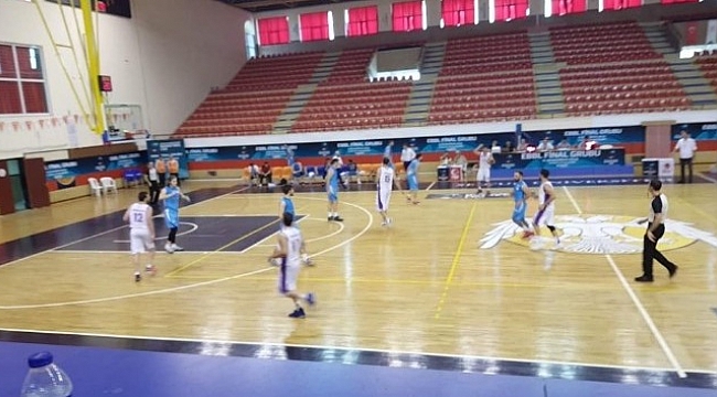 Umurbey Belediyespor çeyrek finalde