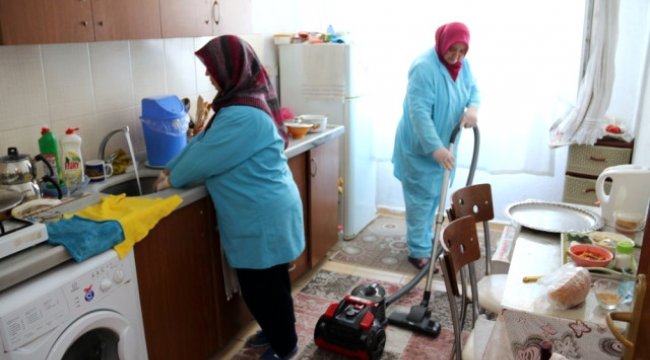 Biga Belediyesi'nden Ev Temizliği Hizmeti