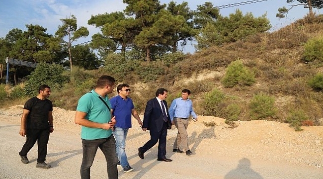 Karanlık Liman ile Kumkale arasındaki yolda çalışmalar devam ediyor