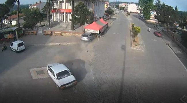 Otomobil Karpuz Tezgahına Daldı