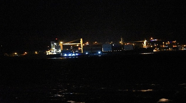 Çanakkale boğazında gemi arızalandı