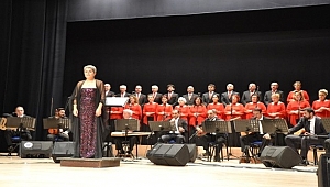Biga'da solistler geçidi