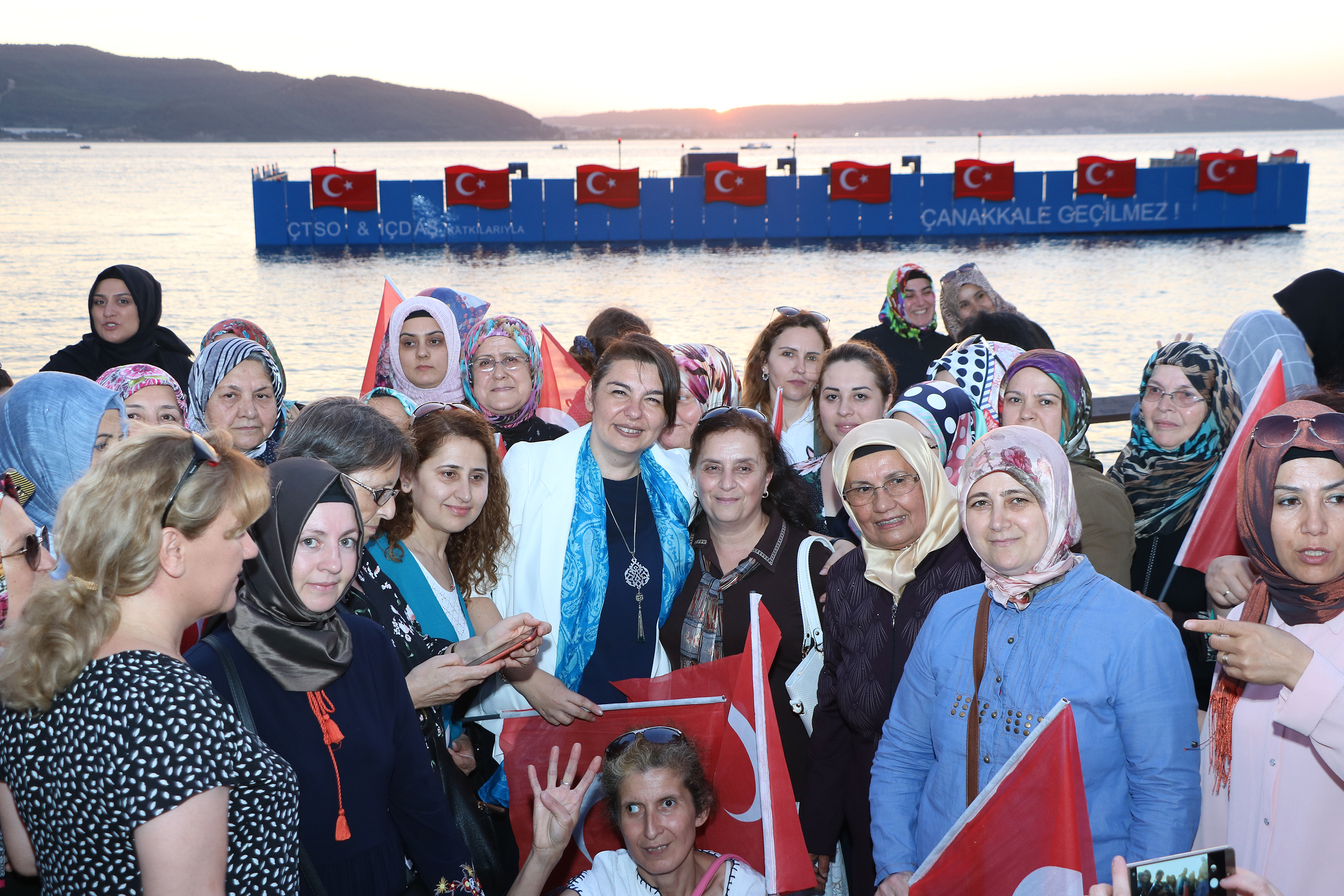 İskenderoğlu'ndan Dünya Kadın Hakları Günü' Mesajı