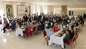 BAYRAMİÇ BELEDİYESİ SATRANÇ TURNUVASINA YOĞUN İLGİ