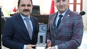 TARİHİ ALAN BAŞKANLIĞI'NDAN  ÇANAKKALE BAROSU’NA ZİYARET