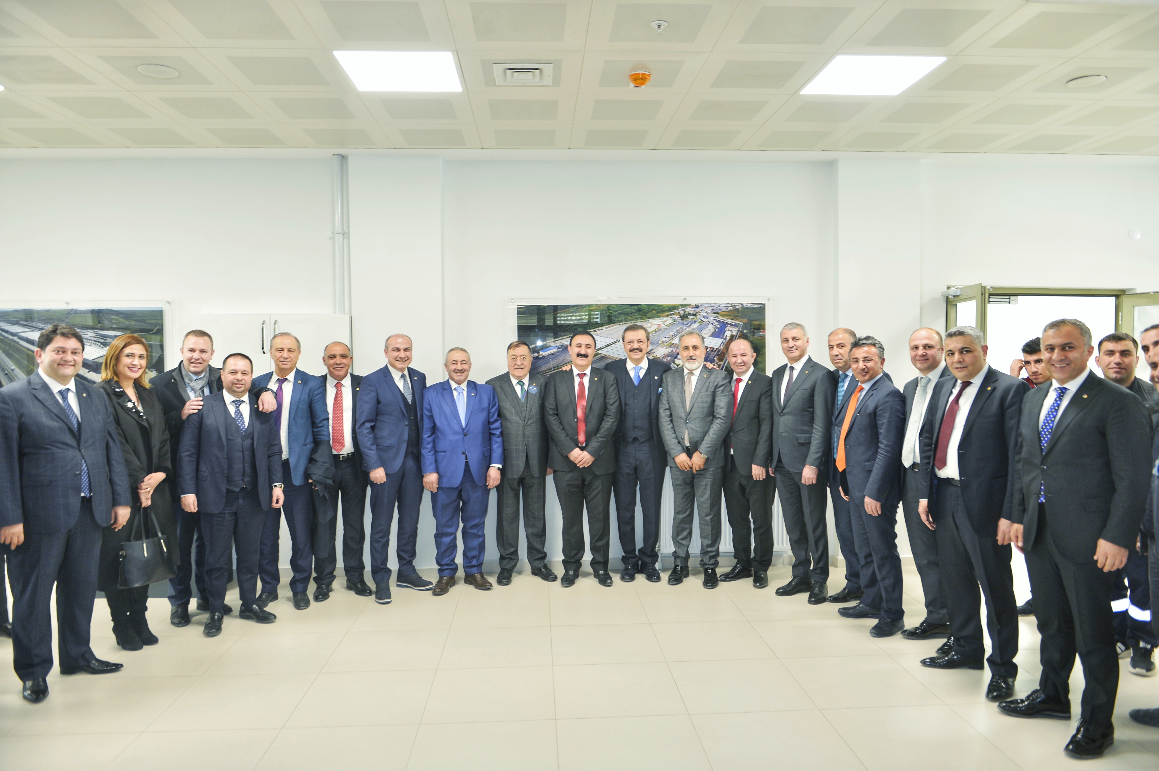 BAŞKAN S.KAYA ÜZEN VAN KAPIKÖY GÜMRÜK KAPISI’NIN AÇILIŞINA KATILDI.