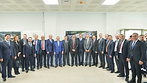 BAŞKAN S.KAYA ÜZEN VAN KAPIKÖY GÜMRÜK KAPISI’NIN AÇILIŞINA KATILDI.