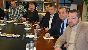 ÇANAKKALE MÜSİAD YENİ YÖNETİMİNDEN ÇTSO’YA ZİYARET