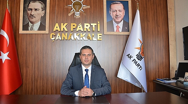 AK Parti Çanakkale İl Başkanı Av. Gültekin Yıldız 1 Mayıs Emek ve Dayanışma Günü'nü kutladı