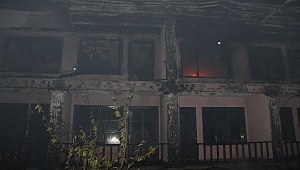 Çanakkale'de otel yangını