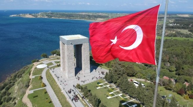 Çanakkale'de Şehitlikler Ziyaretçi Akınına Uğruyor
