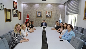ÇANAKKALE İL KADIN GİRİŞİMCİLER İCRA KURULUNDAN VALİLİK ZİYARETİ