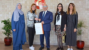 Rektör Murat’tan KADEM’e destek sözü