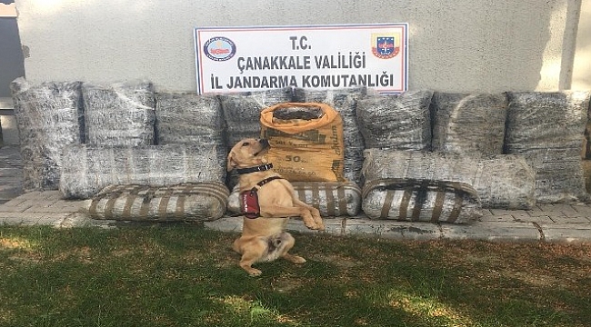 Teknenin batmasıyla 1 ton 411 kilogram uyuşturucu ele geçirildi.