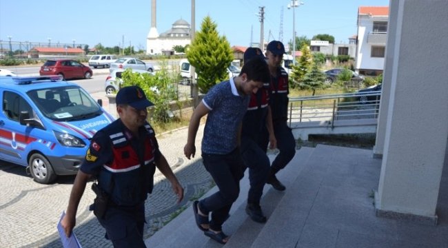 Kaza yapan araçta uyuşturucu ele geçirildi