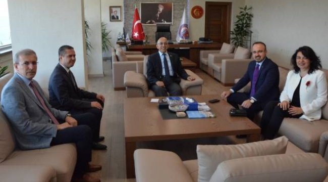 AK Parti'den Rektör Prof. Dr. Sedat Murat'a ziyaret