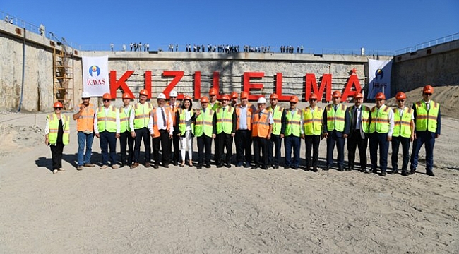 "Yerli ve Milli Uçak Gemisi Yapım Havuzu ‘Kızılelma’ Çanakkale'mize çok yakışacak"