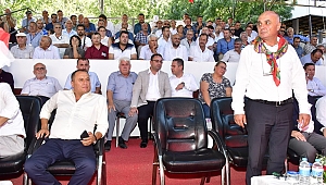 Çardak Yağlı Güreşlerinde yok artık dedirten ayıp