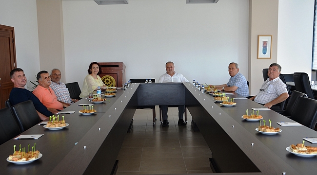 ÇTSO KONGRE FUAR MERKEZİ’NDE PEYNİR HELVASI ÜRETİCİLERİ İLE TOPLANTI YAPILDI