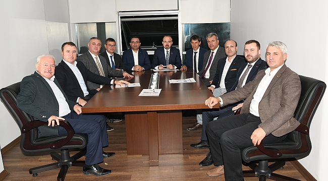 Turan, Belediye başkanları ile birlikte toplantı yaptı