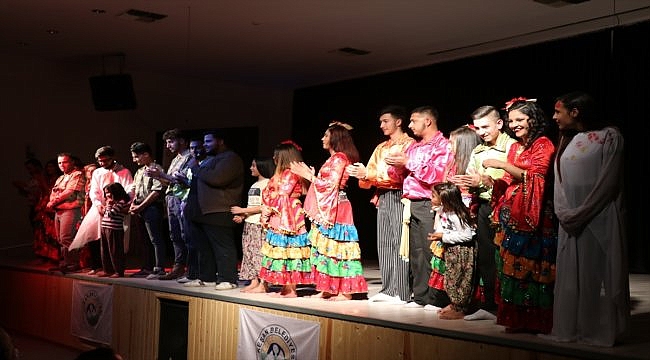 Keşan'da "Drama Dans" adlı oyun sahneledi