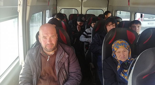 Çanakkale'de 33 düzensiz göçmen yakalandı