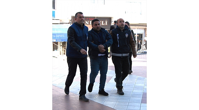 Eşini tüfekle öldürdüğü öne sürülen zanlı adliyeye sevk edildi