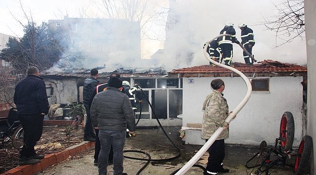 Gelibolu'da ev yangını