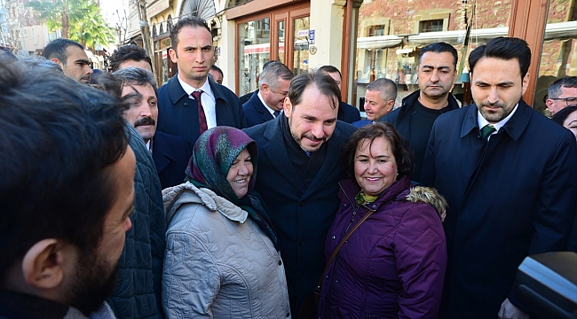 Hazine ve Maliye Bakanı Albayrak'tan Çanakkale'de esnaf ziyareti