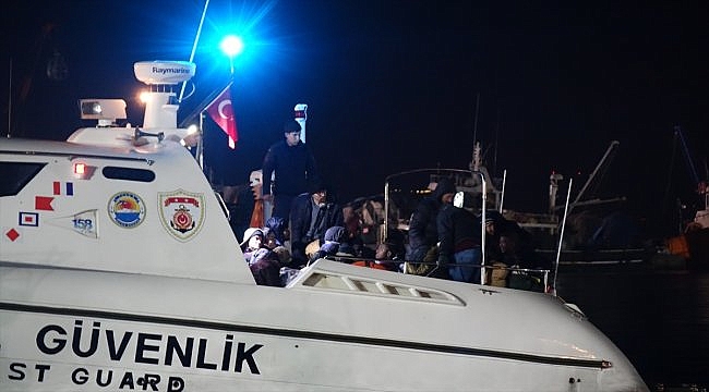 Çanakkale'de 54 düzensiz göçmen yakalandı