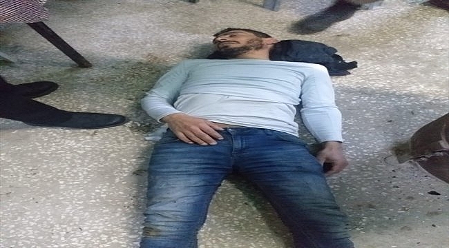 Soğuktan donmak üzere olan düzensiz göçmenler köy kahvehanesine sığındı