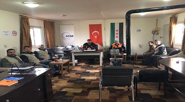 Ezine Belediye Başkanı Yüksel'den Suriye'de görev yapan Mehmetçiklere ziyaret