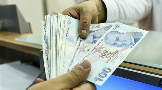 Sokağa çıkma kısıtlaması olanların maaşları evlerinde ödenecek