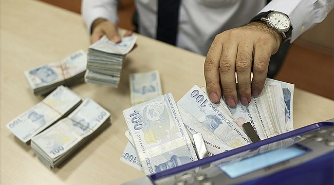 Emeklilerin bayram ikramiyesi ödemeleri başladı