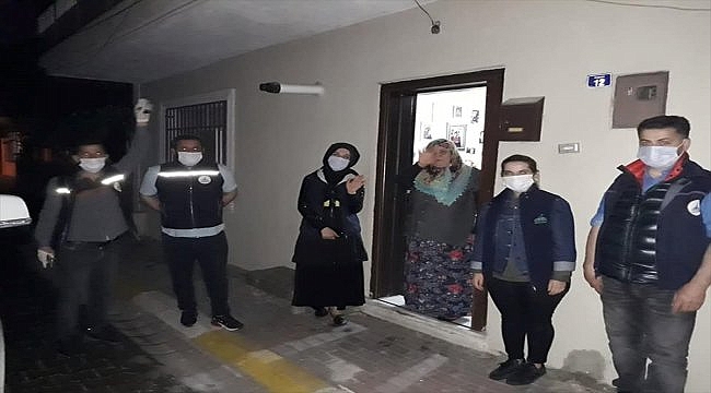 Avusturya'daki gurbetçiden Kocaeli'de yaşayan annesine doğum günü sürprizi