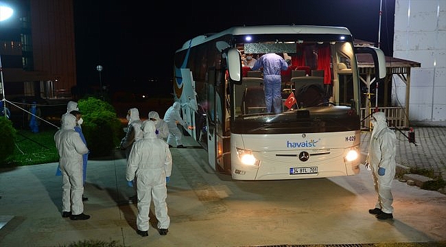 Kuveyt'ten getirilen 99 Türk vatandaşı Çanakkale'de yurda yerleştirildi