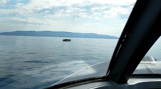 Çanakkale açıklarında Türk kara sularına itilen 145 sığınmacı kurtarıldı