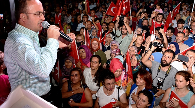 AK Parti Grup Başkanvekili Turan: 15 Temmuz birileri için onur günüyken birileri için utanç günü olmaya devam ediyor