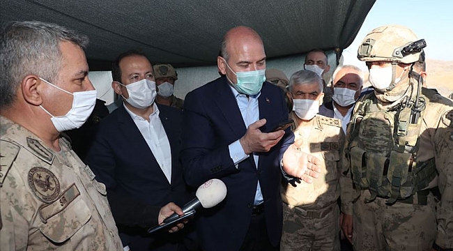 Cumhurbaşkanı Erdoğan, Nuh Peygamber Üs Bölgesi'ndeki askerlerin bayramını kutladı