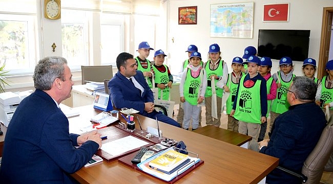 Ezine 75. Yıl İlkokulu "Eko-Okul" oldu